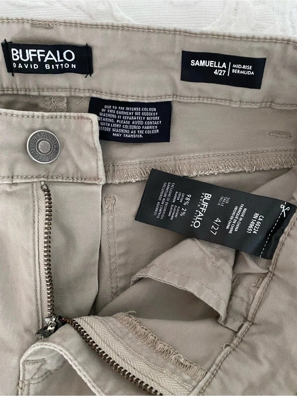 Buffalo David Bitton Bermuda Shorts Mid Rise 4/27